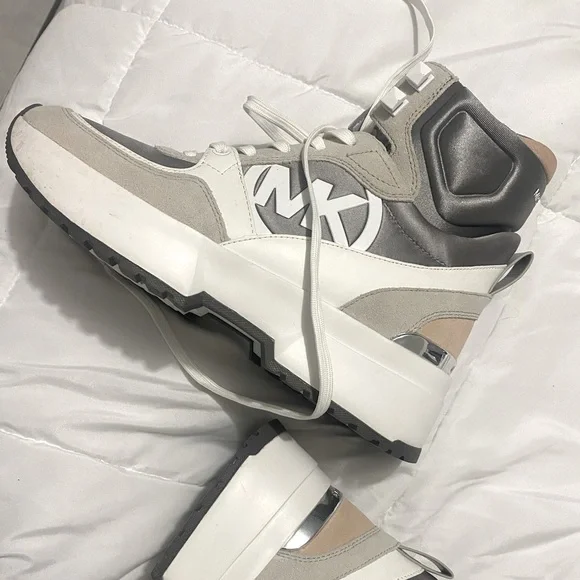 Boots MK - Picture 1 of 7